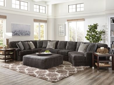 Living Room Furniture & Home Decor